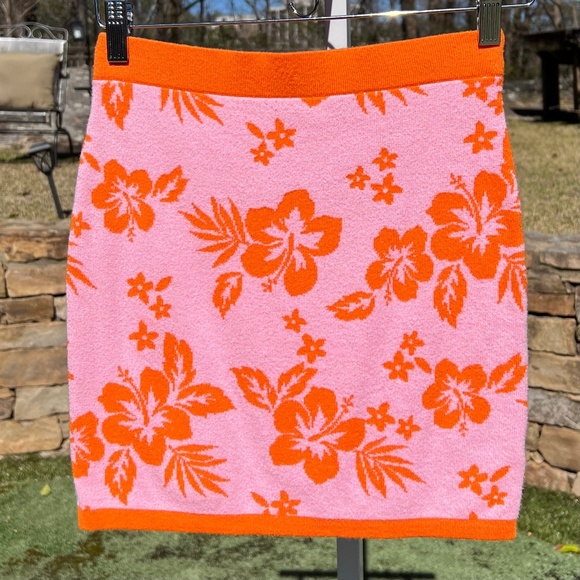 Wild Fable Pink Skirt with Orange Hibiscus Flowers - Picture 1 of 14